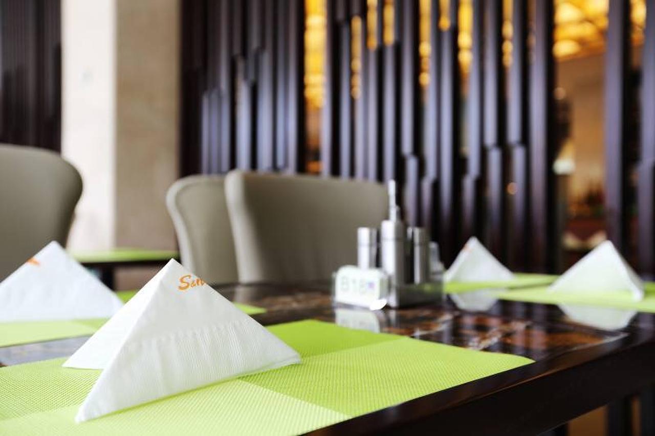 Taizhou Garden Hotel Exterior photo
