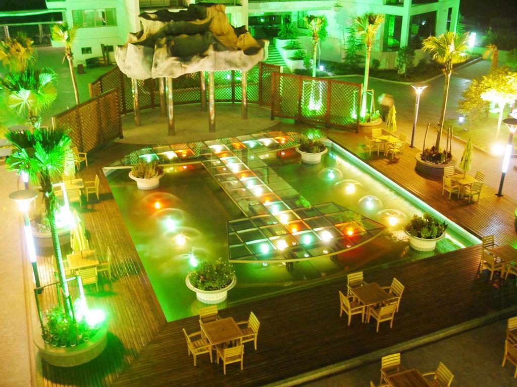 Taizhou Garden Hotel Exterior photo
